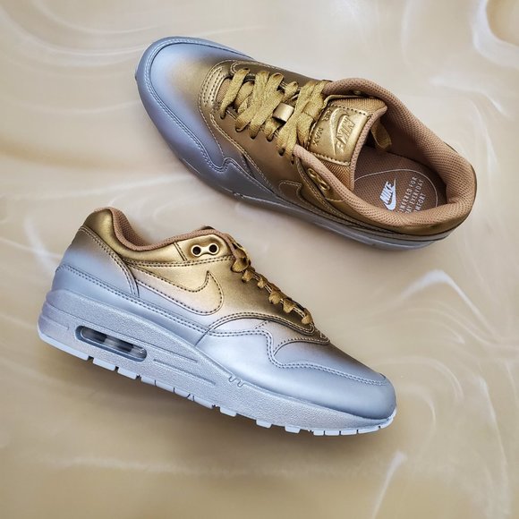 Nike Air Max 1 LX - Picture 6 of 12